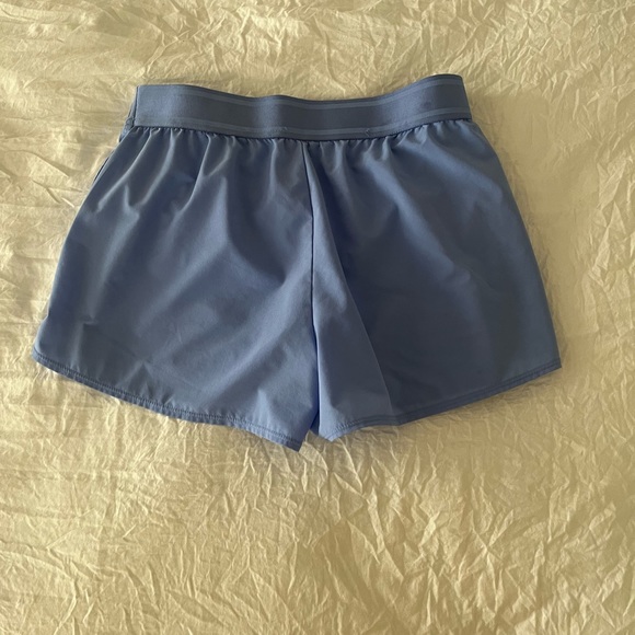 Nike Shorts - Picture 3 of 4